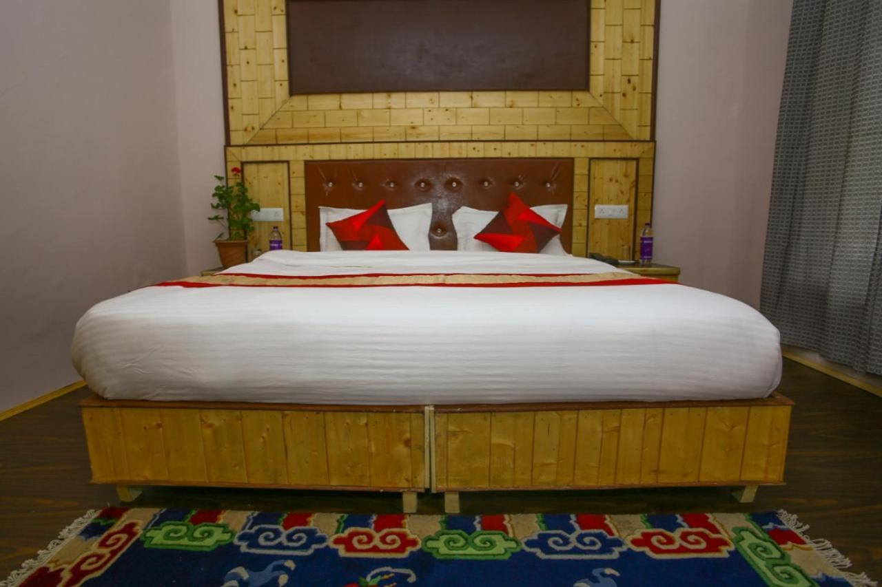 Hotel Nubra Residency Charāsa エクステリア 写真