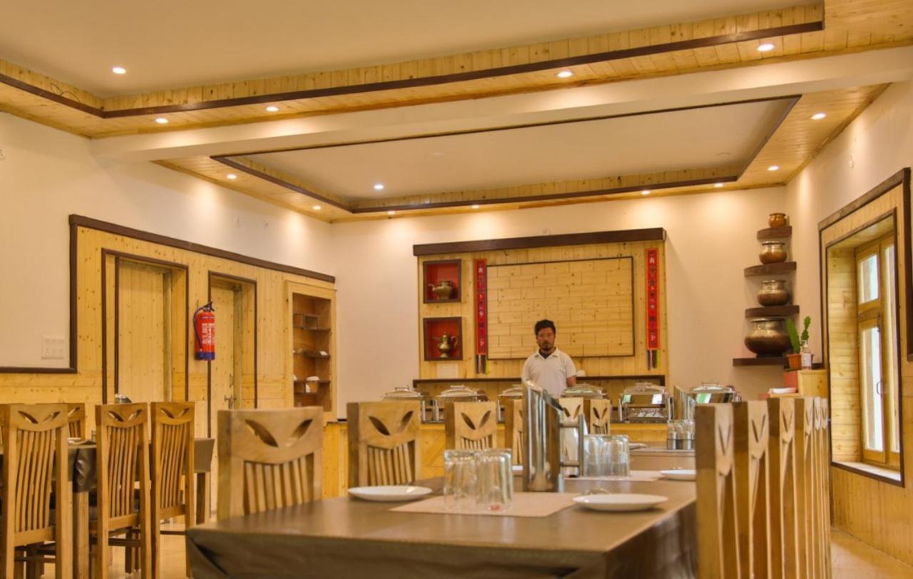 Hotel Nubra Residency Charāsa エクステリア 写真