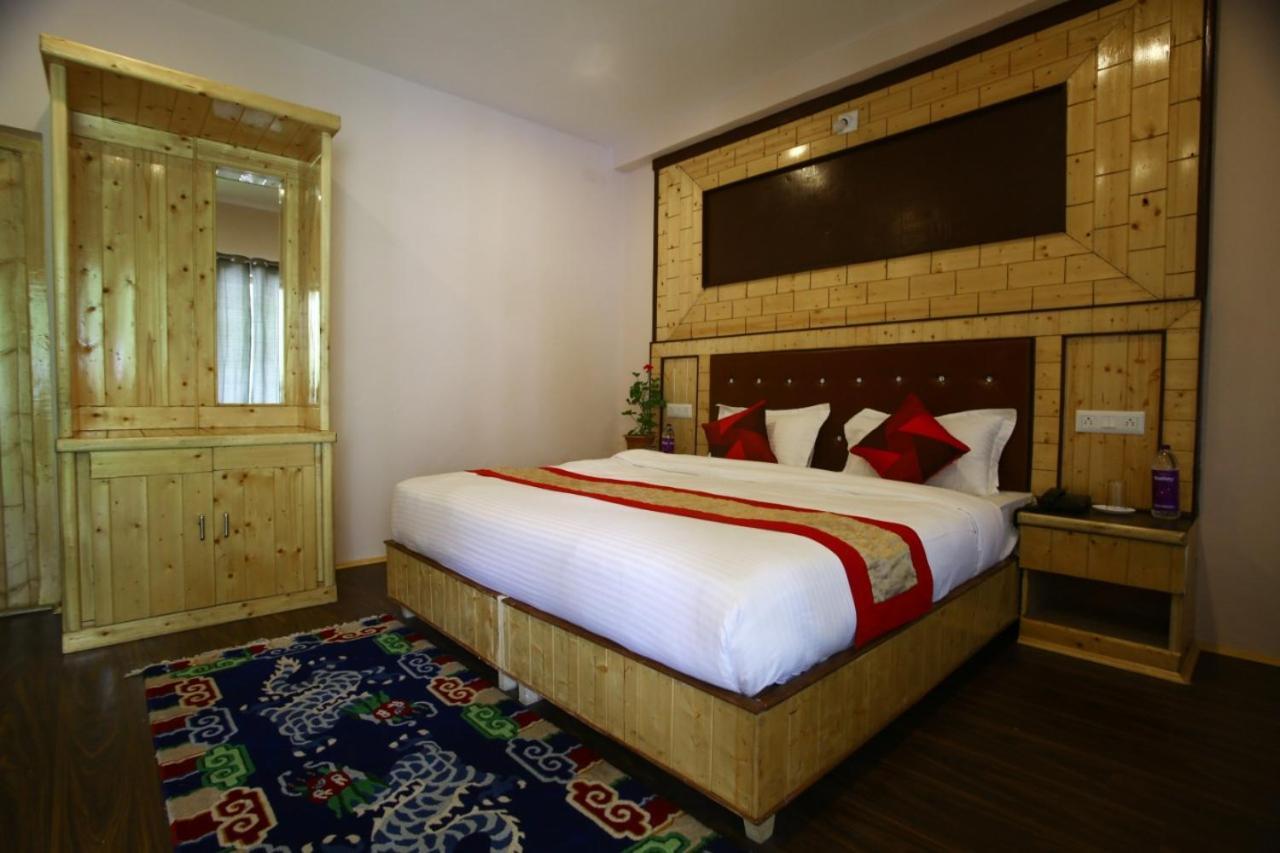 Hotel Nubra Residency Charāsa エクステリア 写真